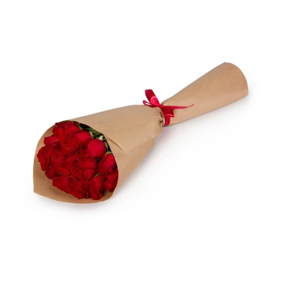 Букет из красных роз в крафтовой упаковке Петрозаводск Республика Карелия