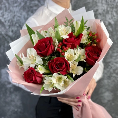 Букет «Нуар» – контраст страсти и нежности Петрозаводск Республика Карелия